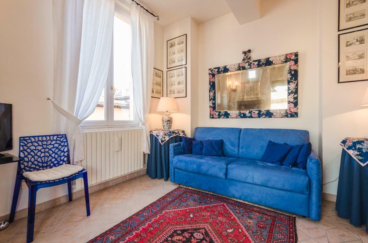 Lupari Apartment, Palazzo Storico Sotto Le Due Torri Болонья Экстерьер фото
