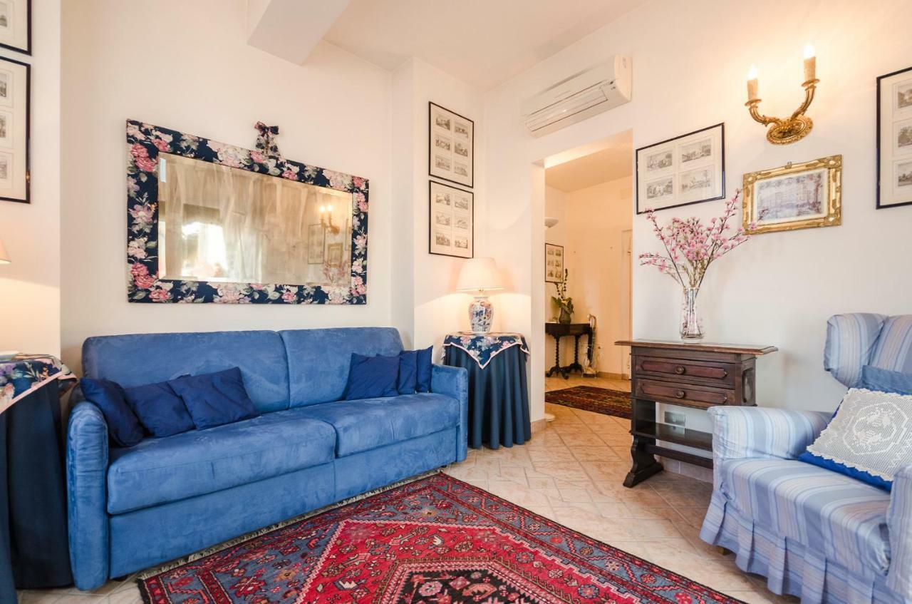 Lupari Apartment, Palazzo Storico Sotto Le Due Torri Болонья Экстерьер фото